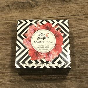 NWT Bath Bomb Pack